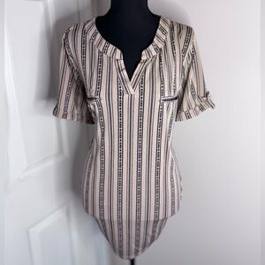 Sweet Wanderer Maternity Blouse